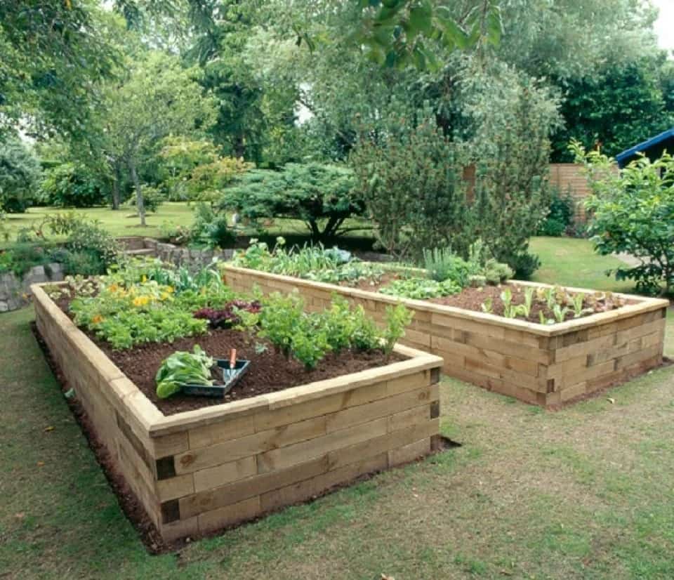 Made-to-Measure-Raised-Bed-by-Wood-Blocx
