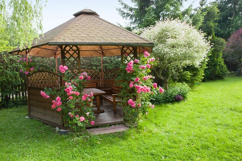 Choosing a gazebo for exposed sites which need a strong frame