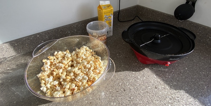 https://www.pyracantha.co.uk/wp-content/uploads/2021/11/Best-popcorn-maker-test-and-review.jpg