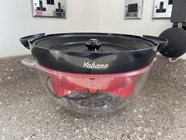 Yabano 800w Popcorn Machine in storage