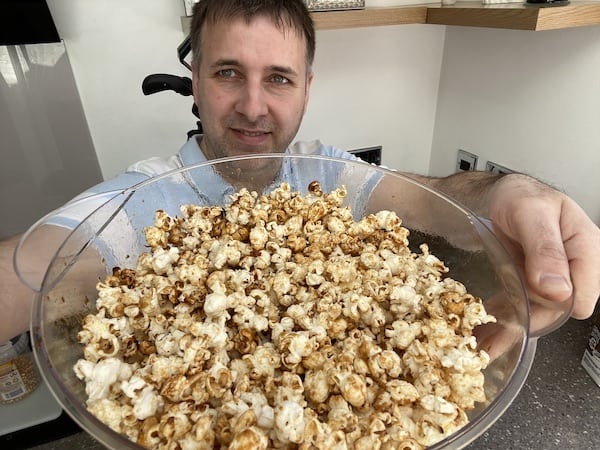 Caramel popcorn made using the Yabano 800w Popcorn Machine which is possibly the best popcorn maker